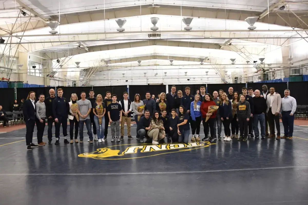 TCNJ Recreation Center Indoor Track