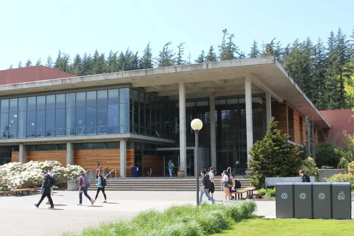 WWU Wade King Student Recreation Center Indoor Track